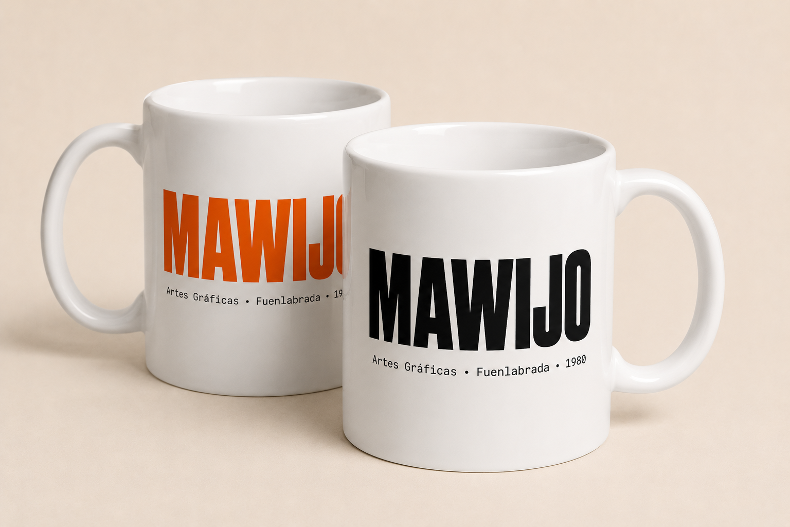Taza corporativa, artículo típico de un kit de bienvenida, por Mawijo