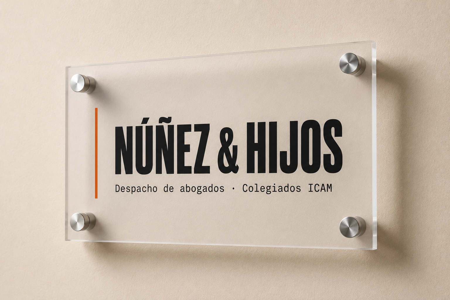 Placa de empresa en metacrilato grabada por Mawijo para Núñez e Hijos