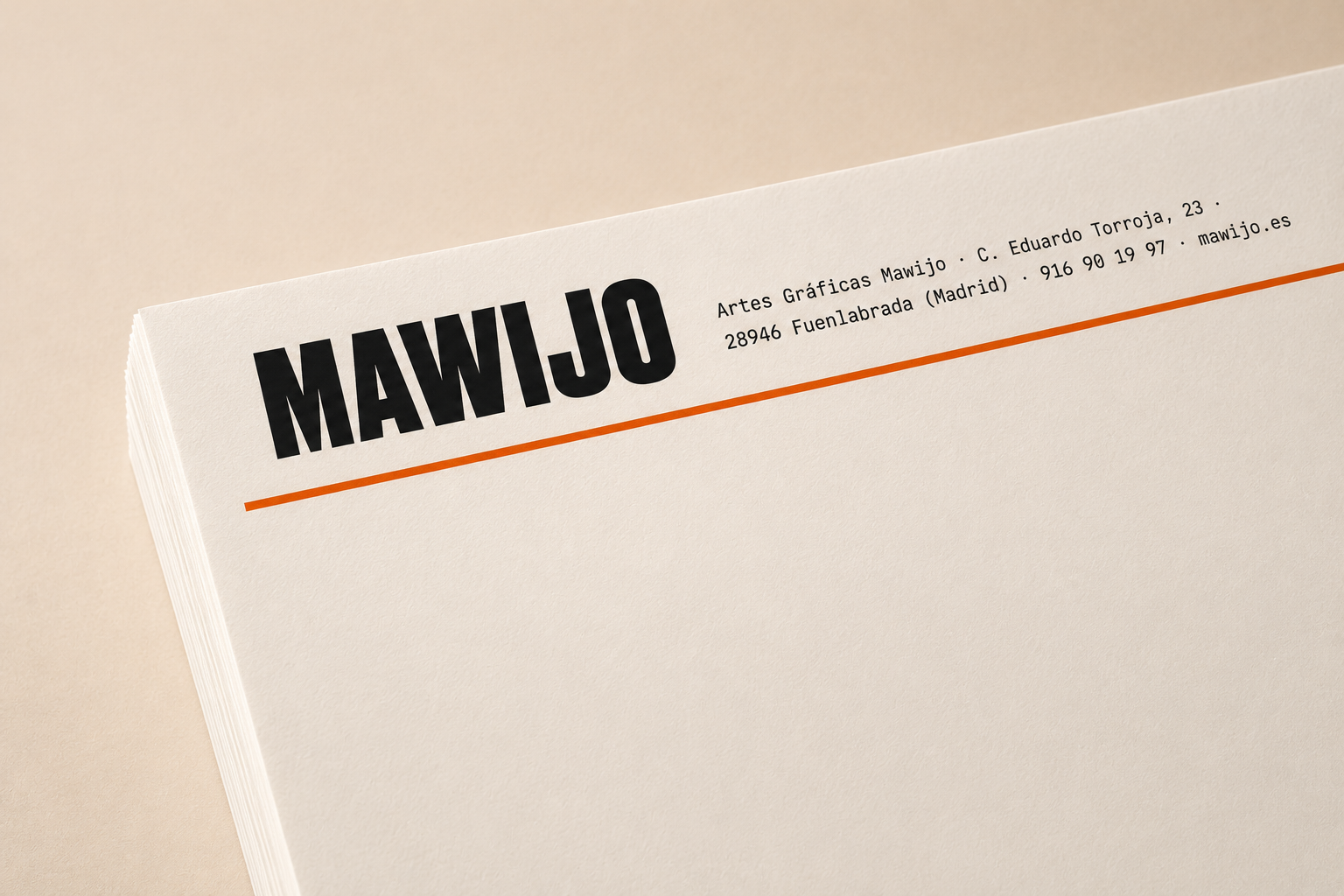 Papel membretado y hojas A4 con la identidad de Mawijo